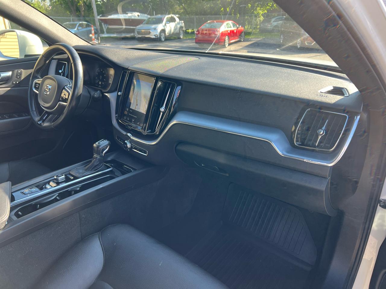 Volvo XC60 T5 AWD Momentum 2020