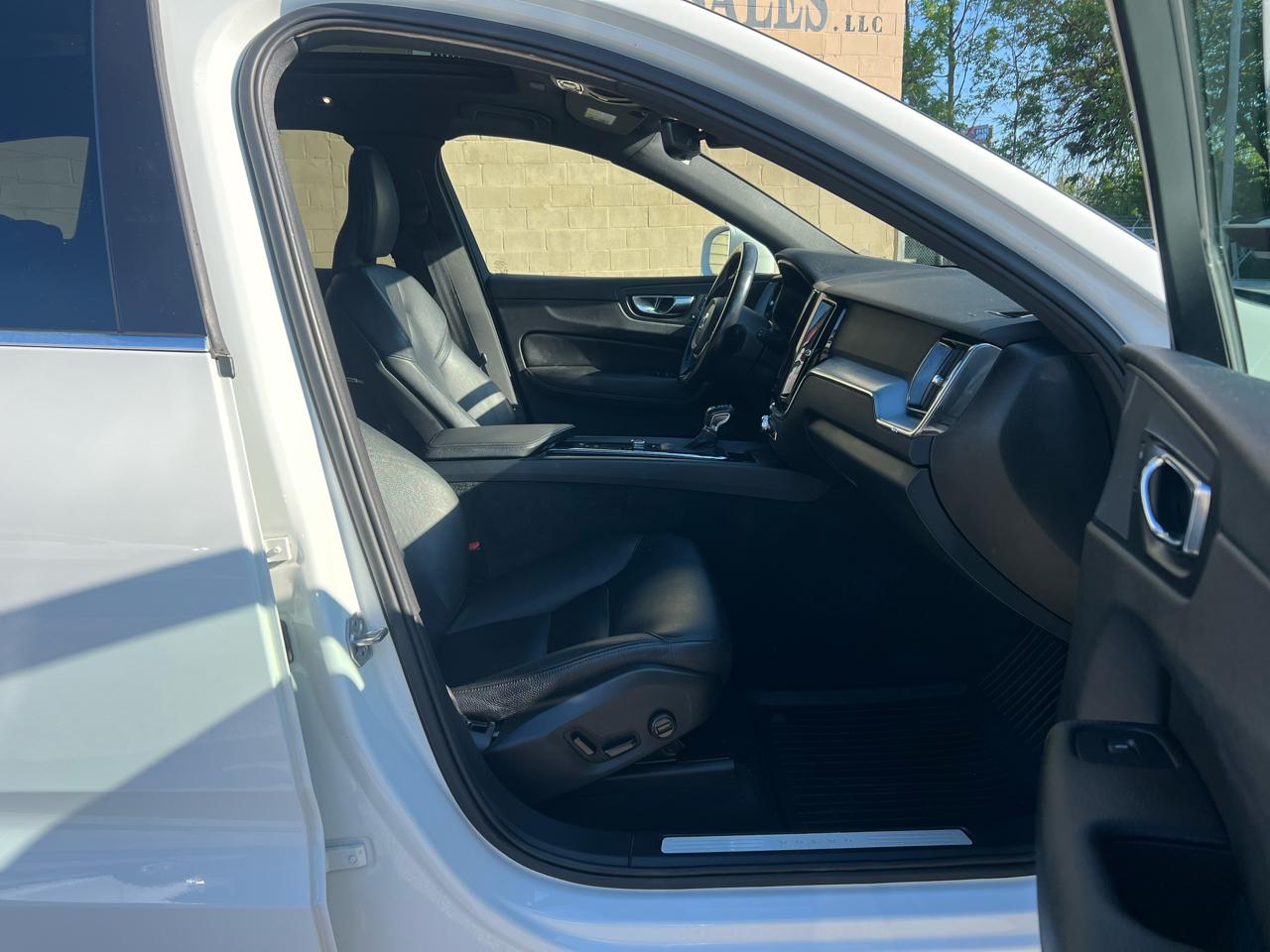 Volvo XC60 T5 AWD Momentum 2020
