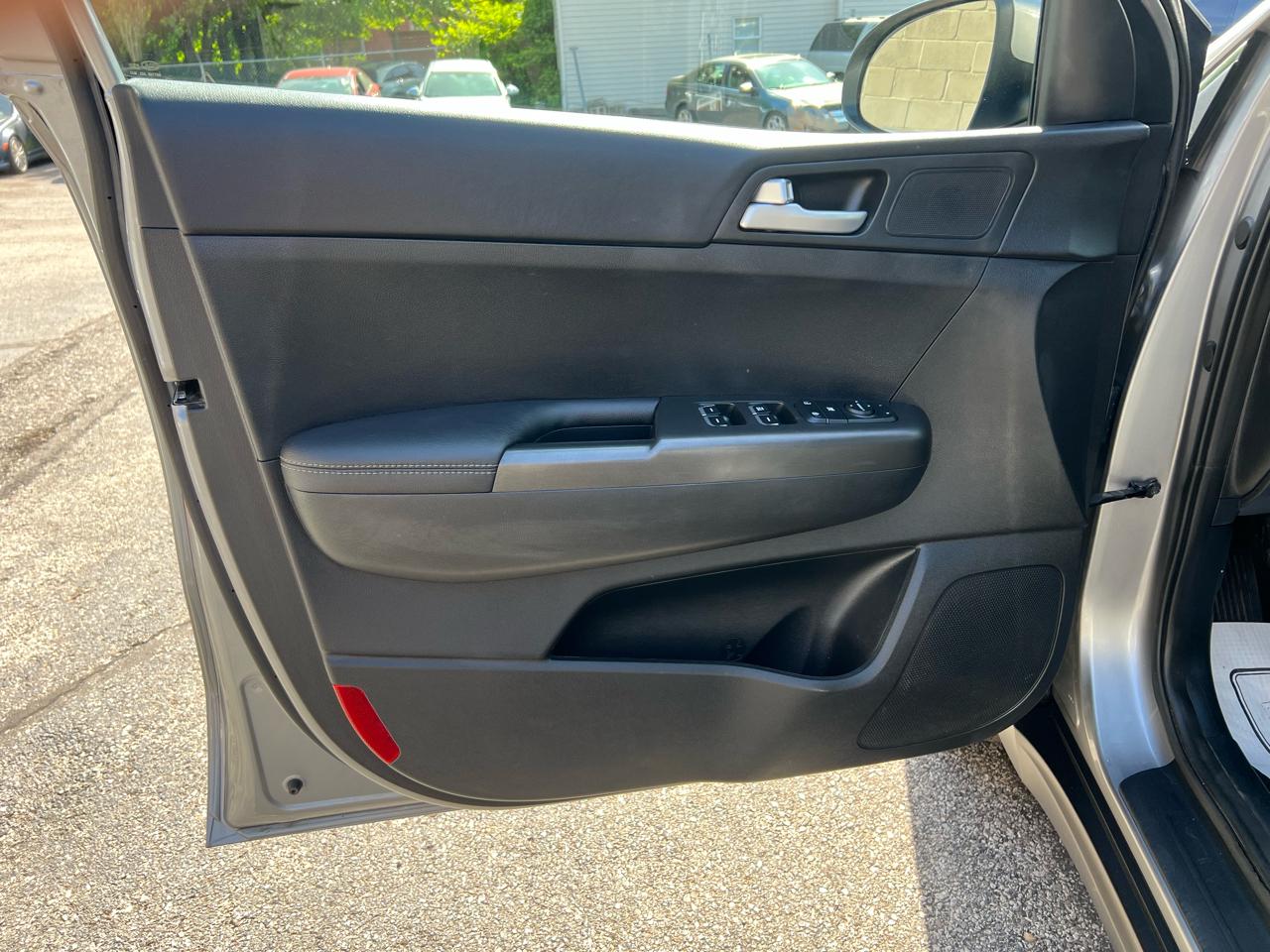 Kia Sportage LX FWD 2022
