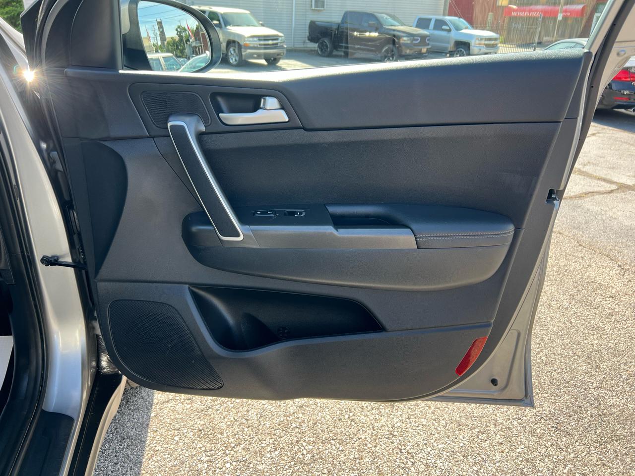 Kia Sportage LX FWD 2022