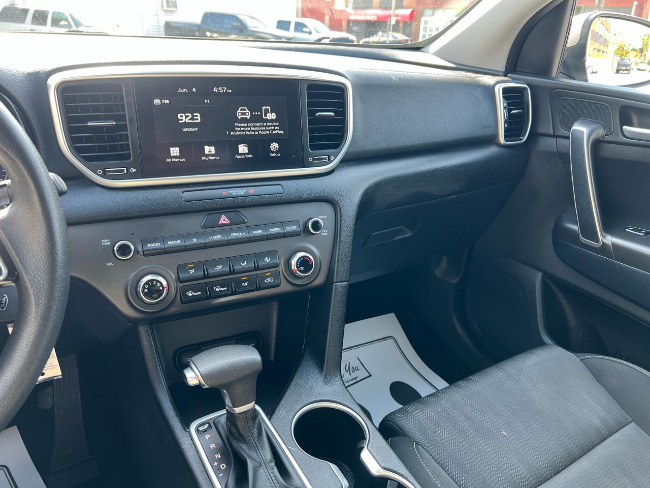 Kia Sportage LX FWD 2022