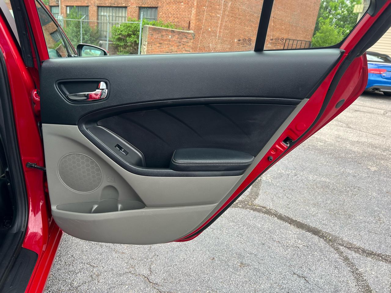 Kia Forte 4dr Sdn Auto LX 2016