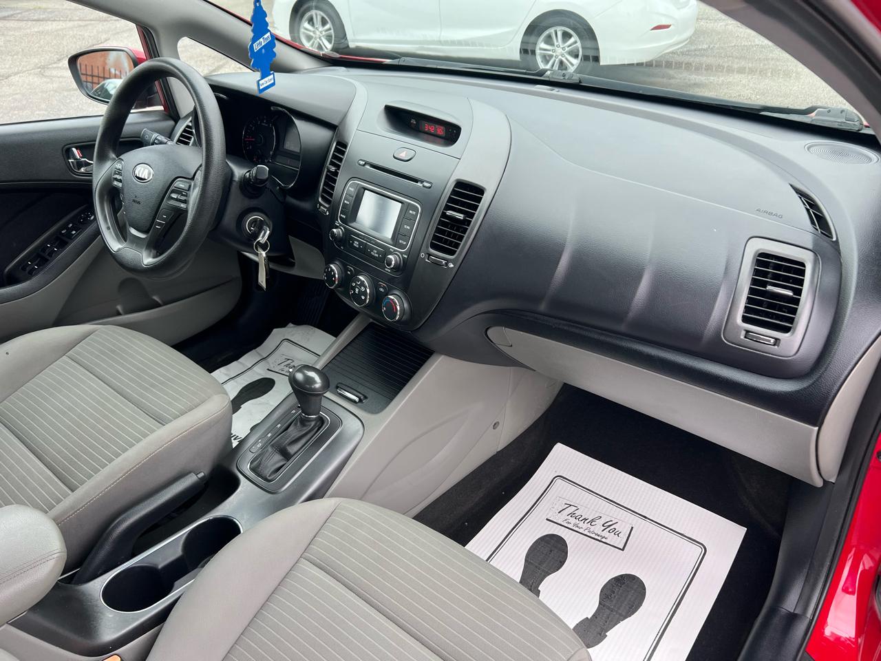 Kia Forte 4dr Sdn Auto LX 2016