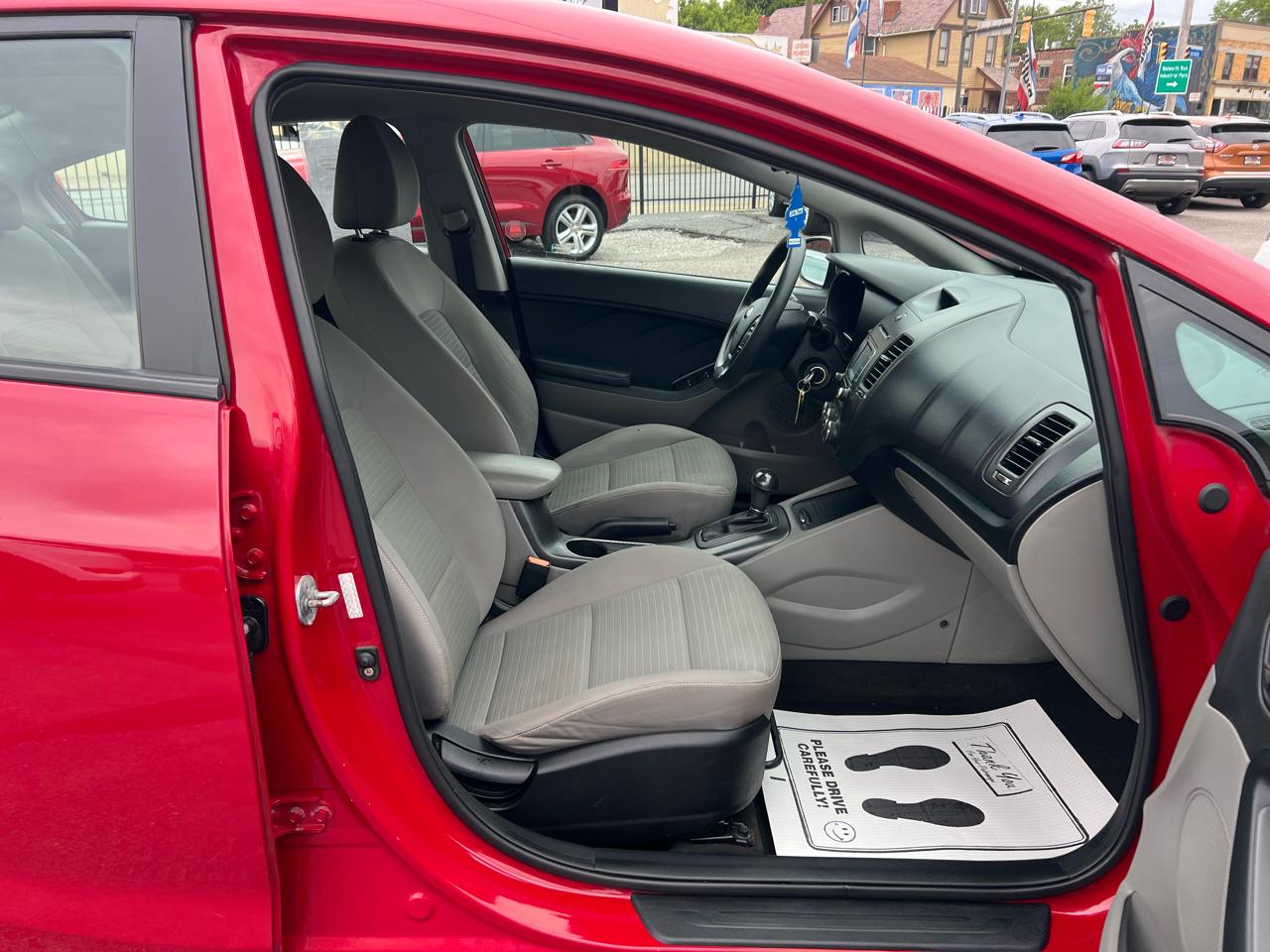 Kia Forte 4dr Sdn Auto LX 2016