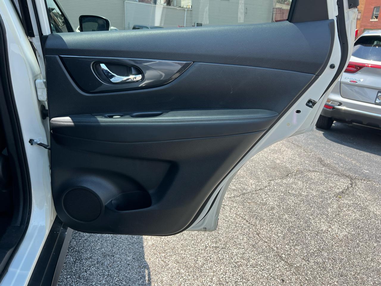 Nissan Rogue AWD SV 2017