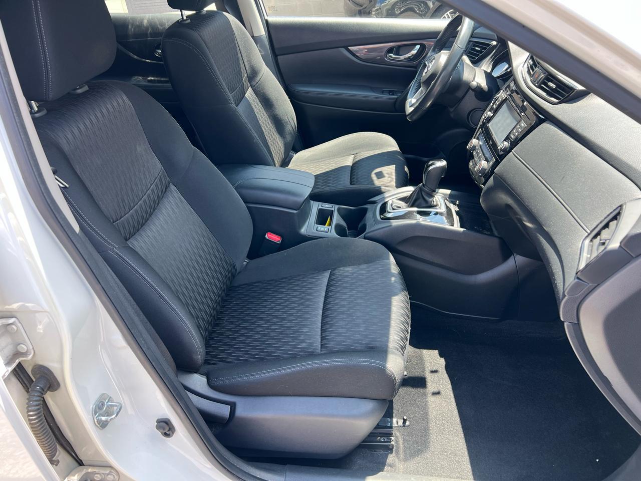 Nissan Rogue AWD SV 2017
