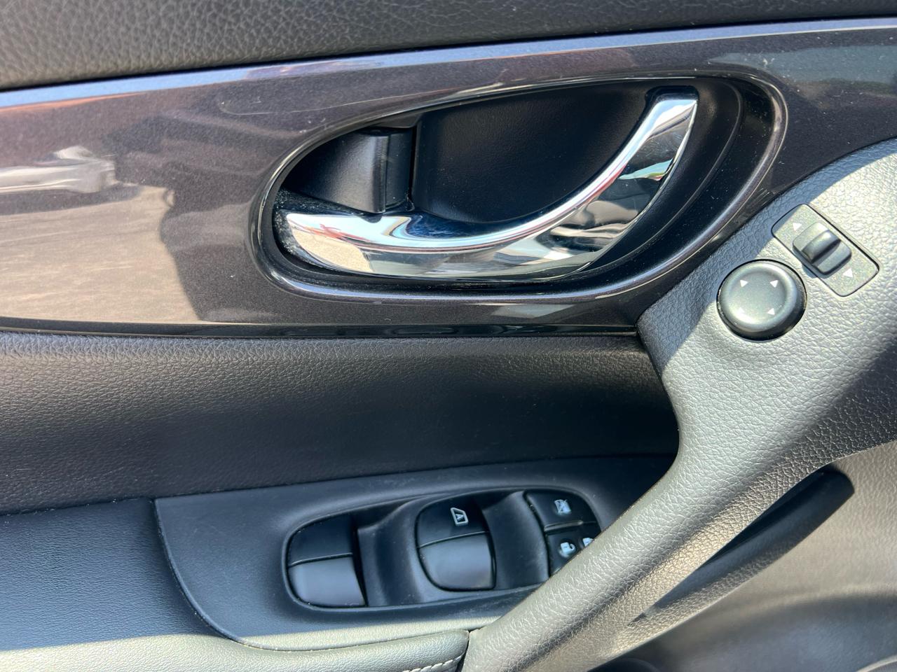 Nissan Rogue AWD SV 2017