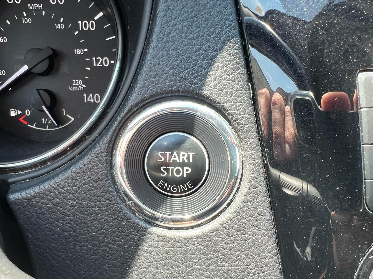 Nissan Rogue AWD SV 2017