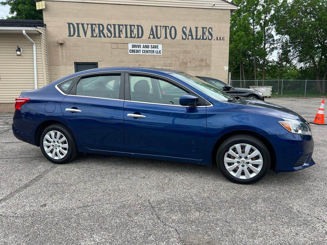 Nissan Sentra S CVT 2018