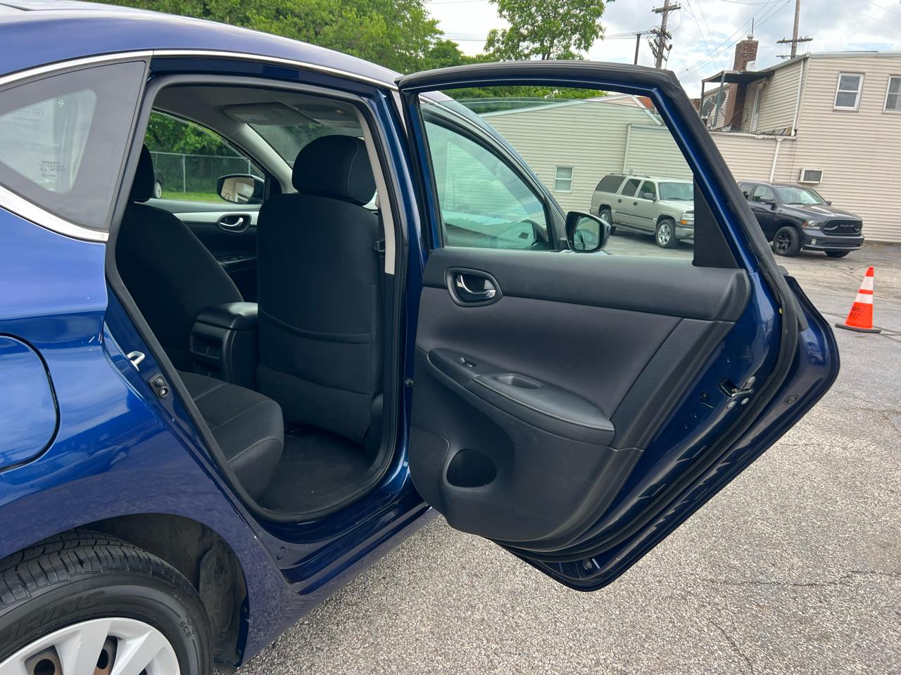 Nissan Sentra S CVT 2018