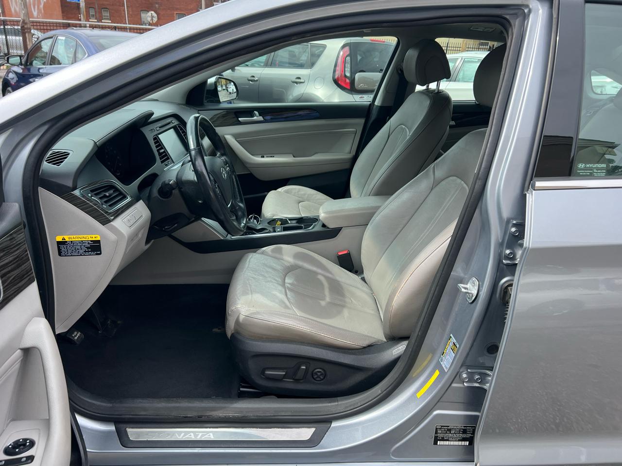Hyundai Sonata 4dr Sdn 2.4L Limited PZEV 2015