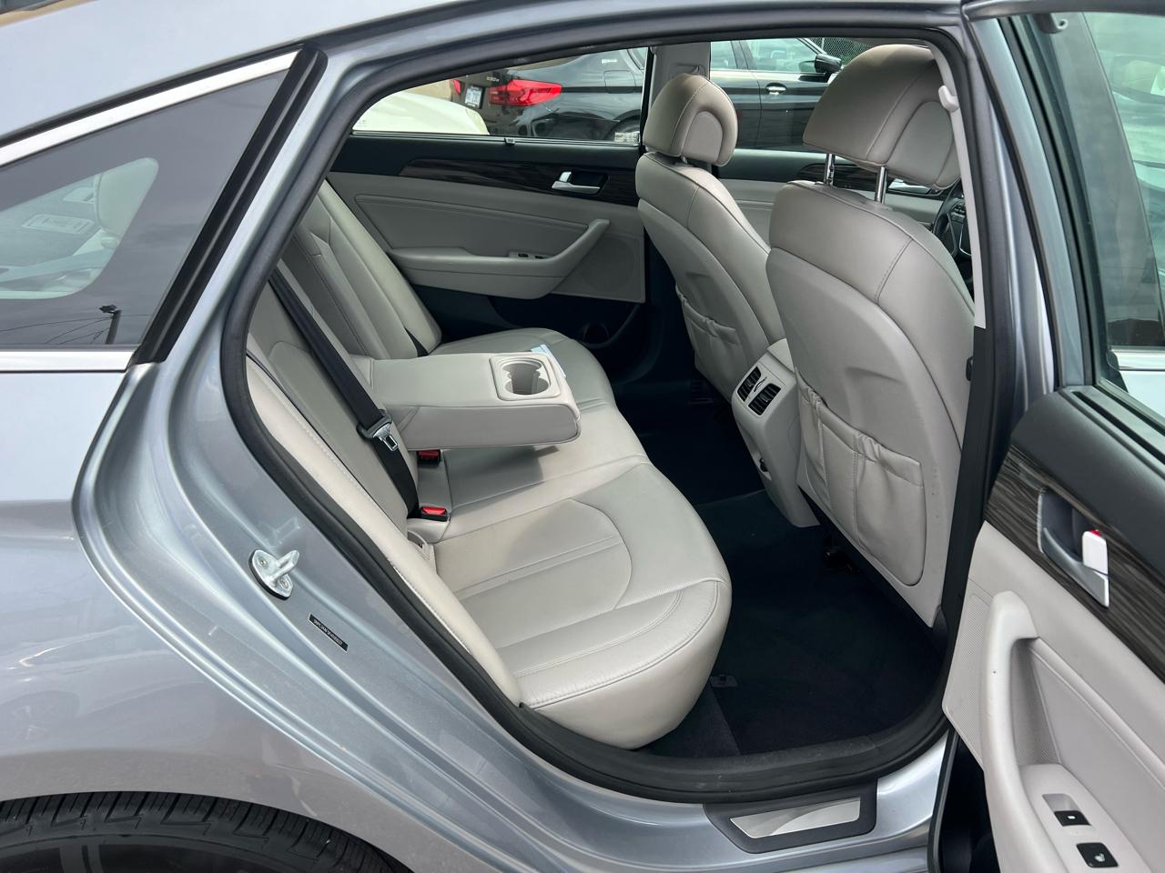 Hyundai Sonata 4dr Sdn 2.4L Limited PZEV 2015