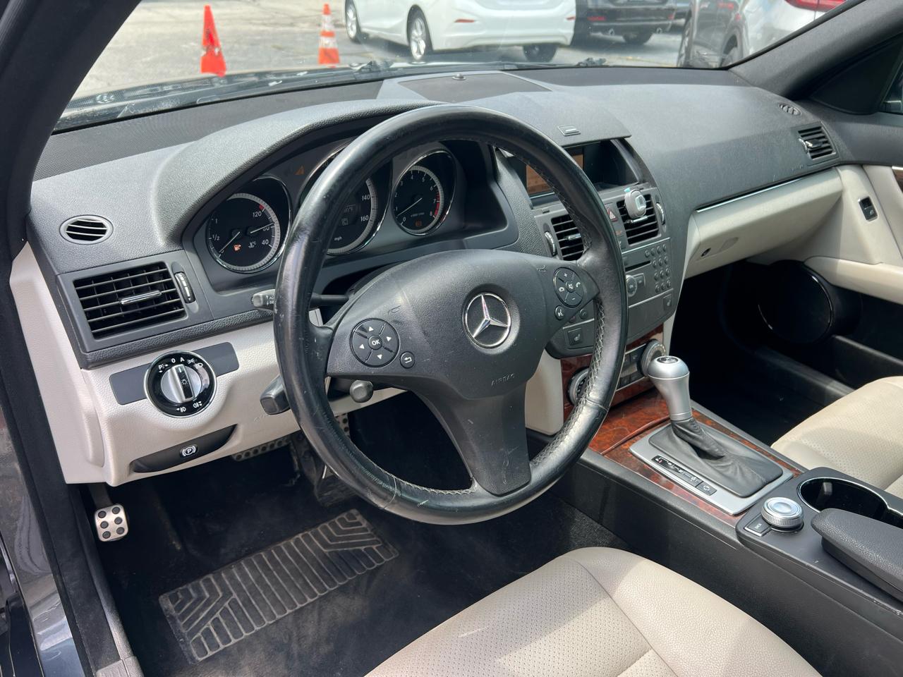 Mercedes-Benz C-Class 4dr Sdn C 300 Sport 4MATIC 2010