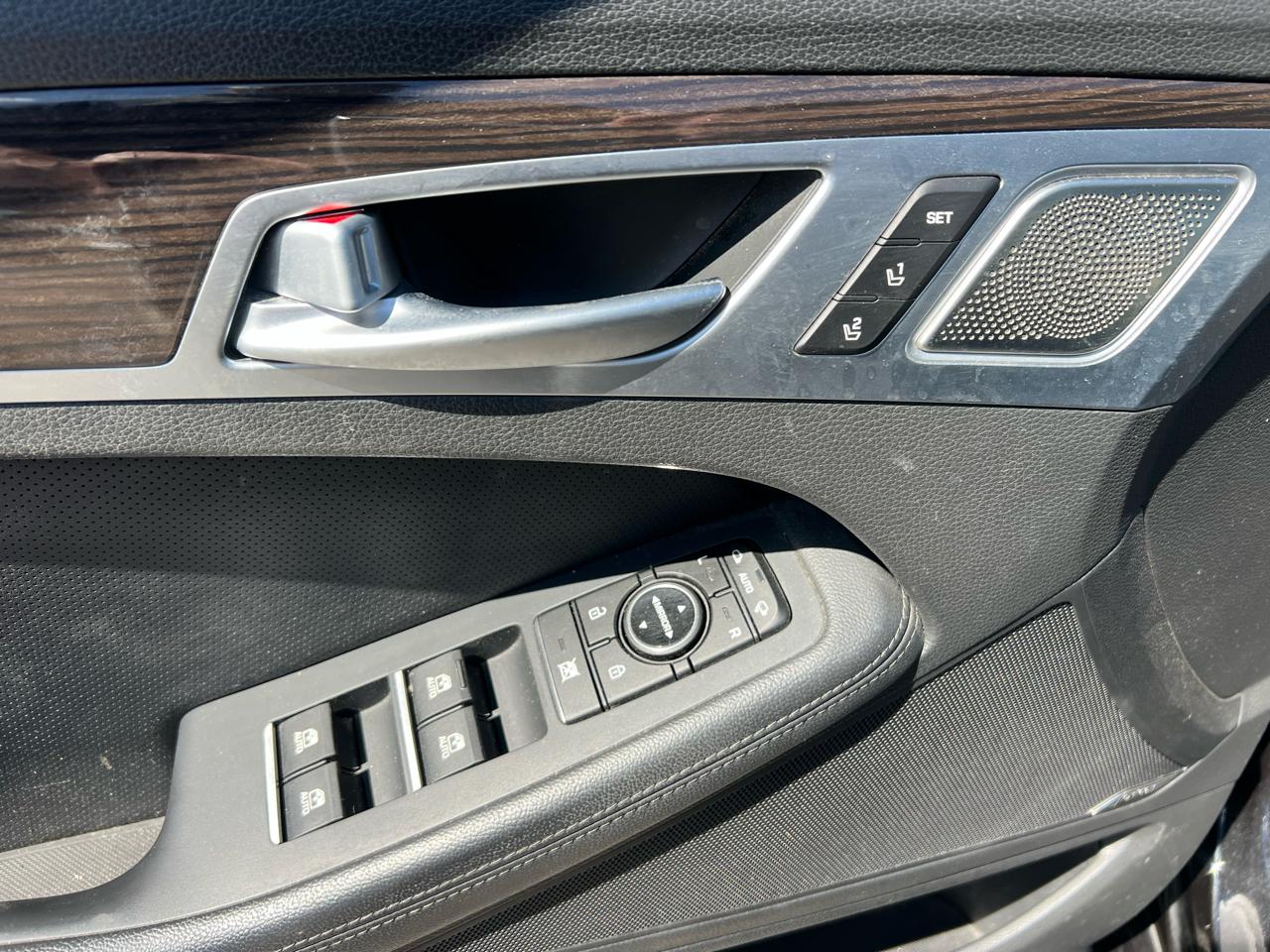 Genesis G80 3.8L AWD 2018