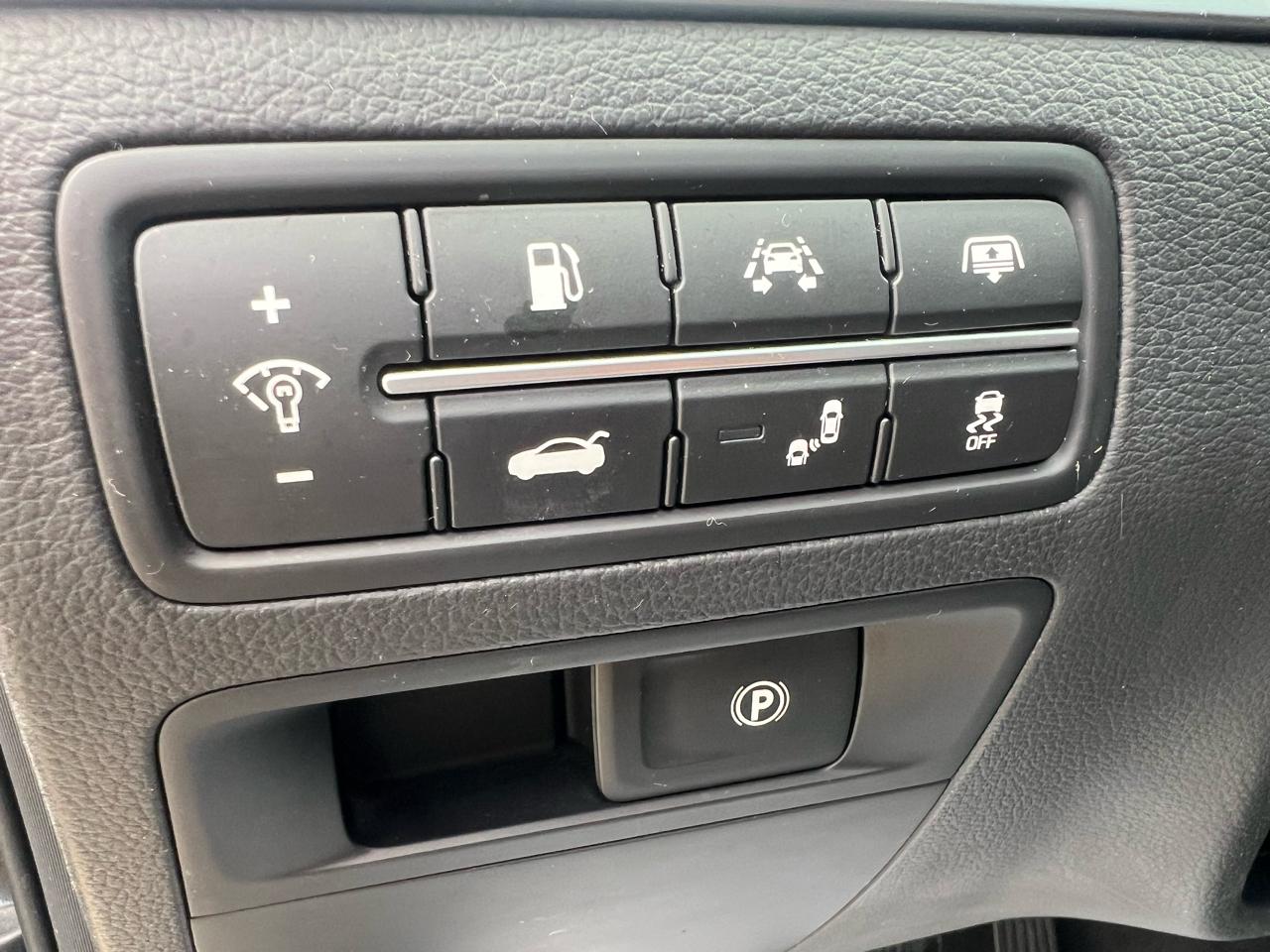 Genesis G80 3.8L AWD 2018