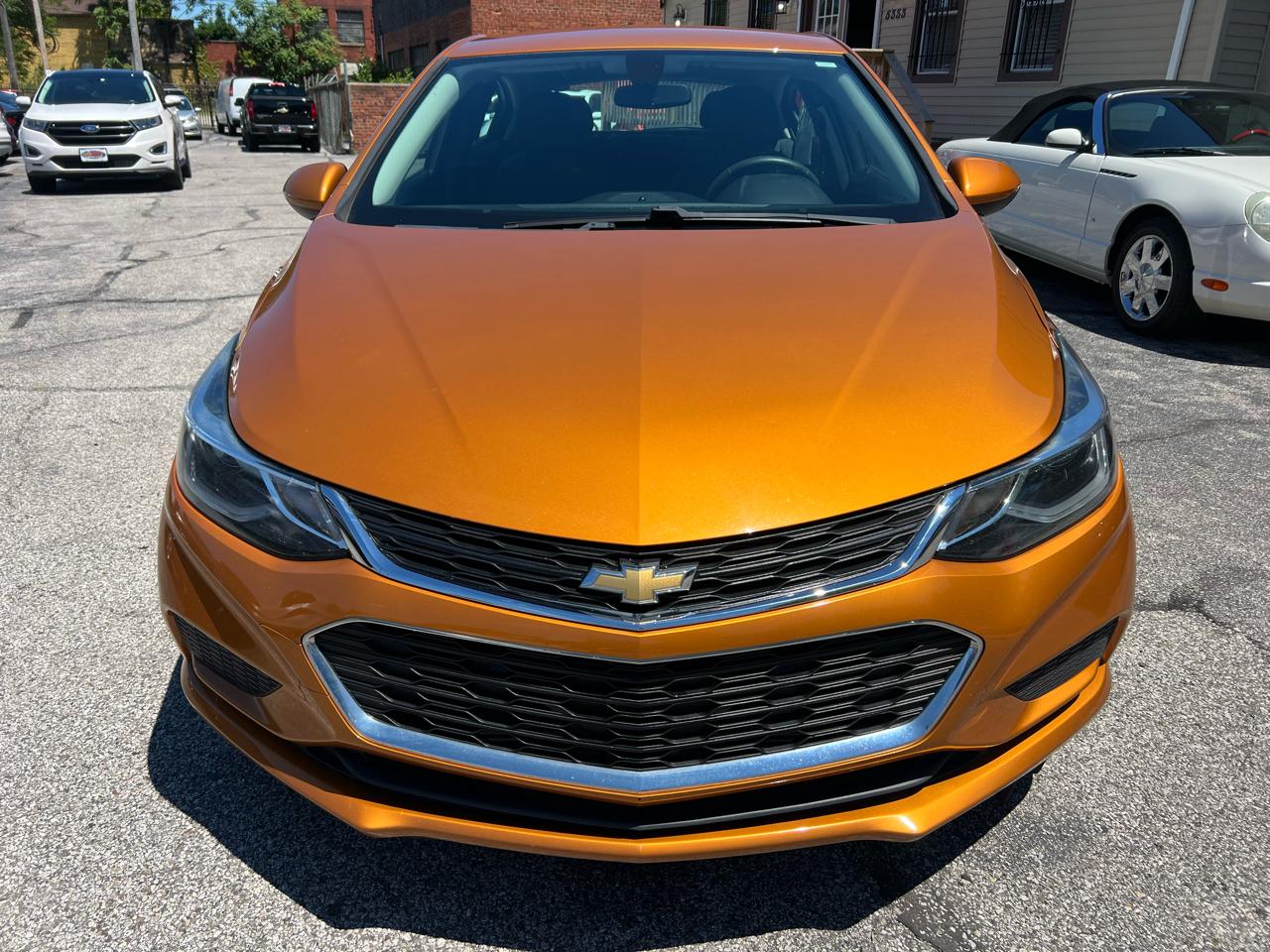 Chevrolet Cruze 4dr HB 1.4L LT w/1SD 2017