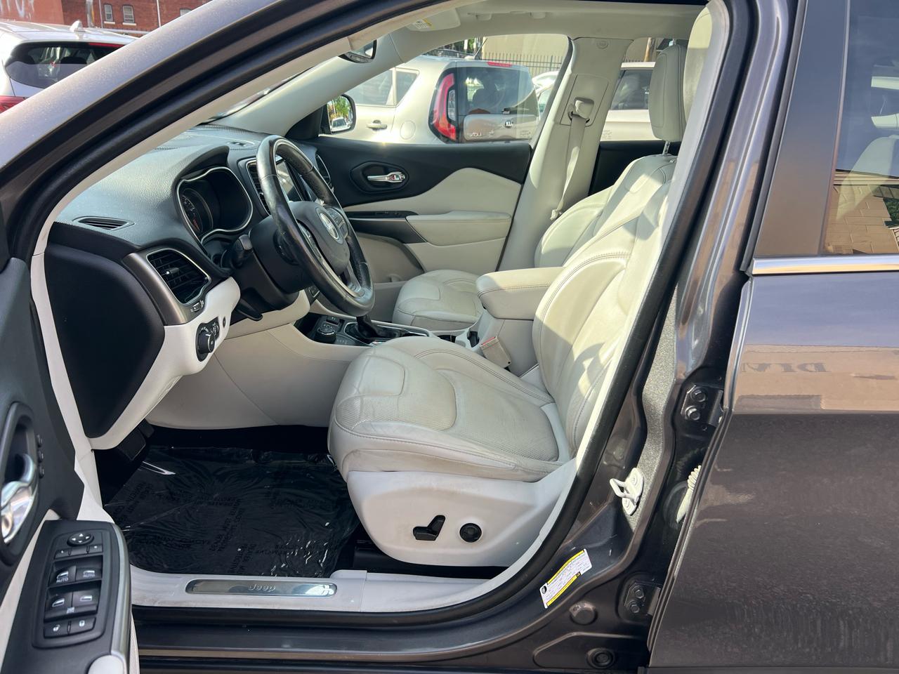Jeep Cherokee Limited 4x4 2019