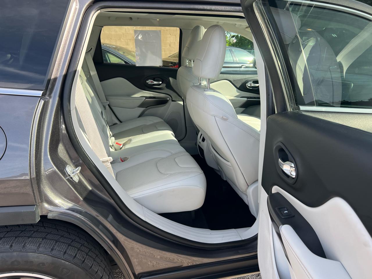 Jeep Cherokee Limited 4x4 2019