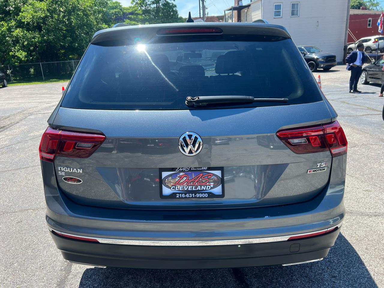 Volkswagen Tiguan 2.0T SEL 4MOTION 2018