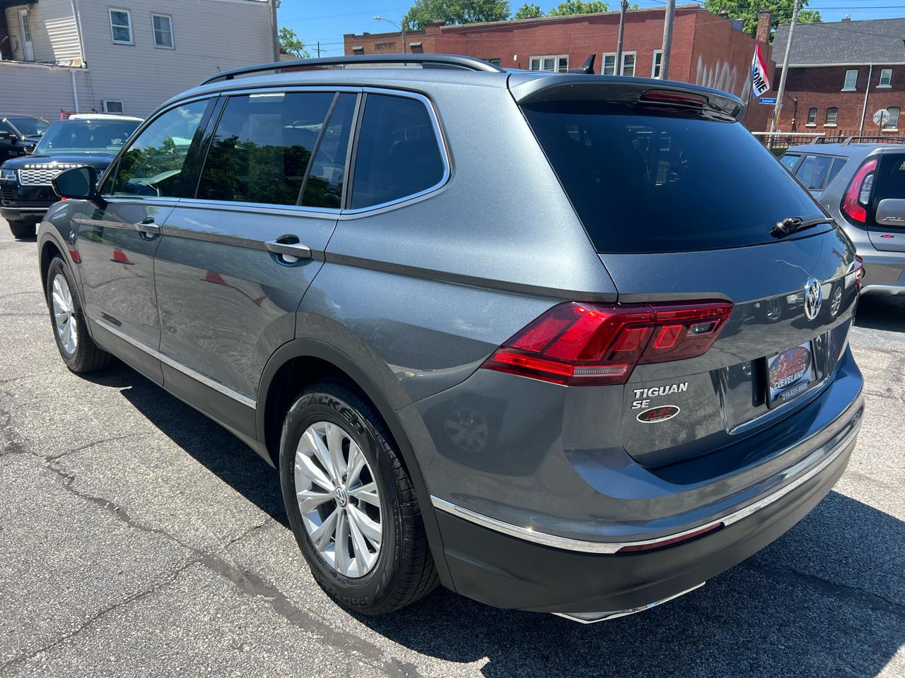 Volkswagen Tiguan 2.0T SEL 4MOTION 2018