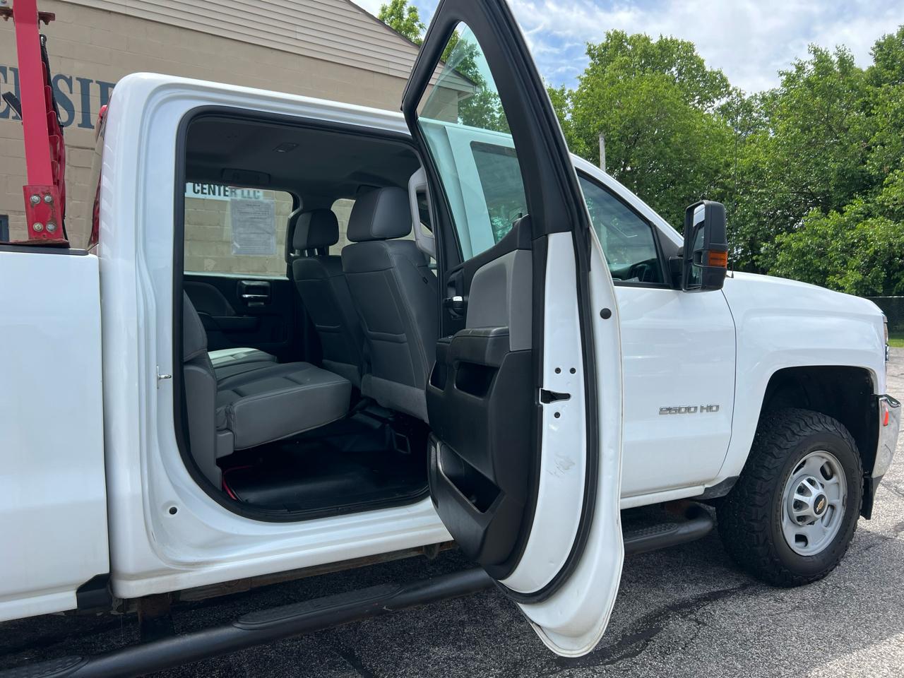 Chevrolet Silverado 2500HD 4WD Crew Cab 167.7" Work Truck 2019
