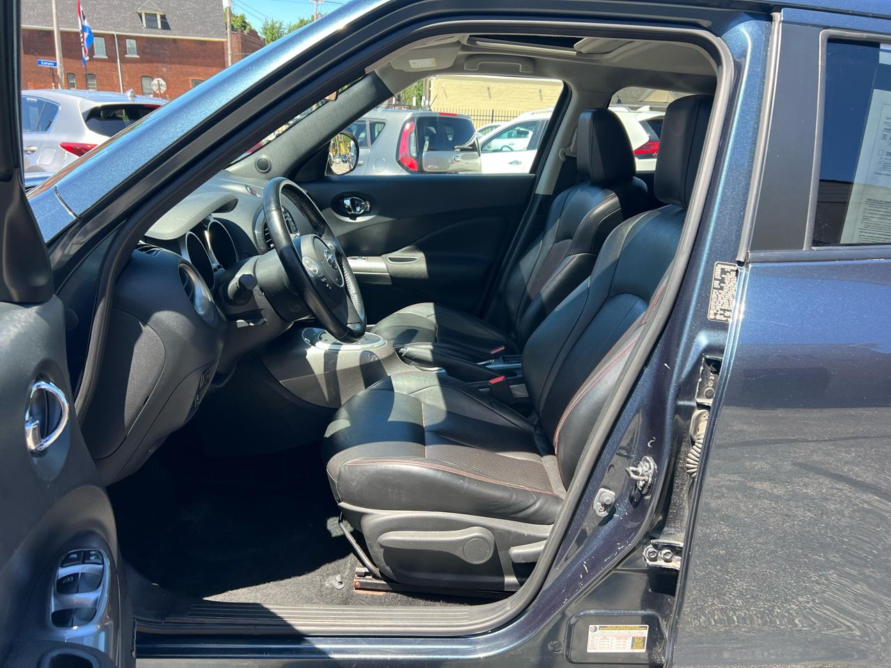 Nissan Juke 5dr Wgn CVT SL AWD 2013