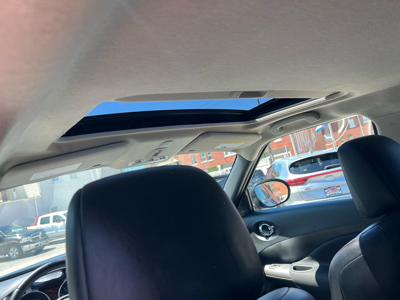 Nissan Juke 5dr Wgn CVT SL AWD 2013