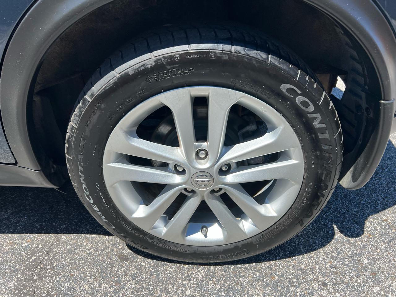Nissan Juke 5dr Wgn CVT SL AWD 2013