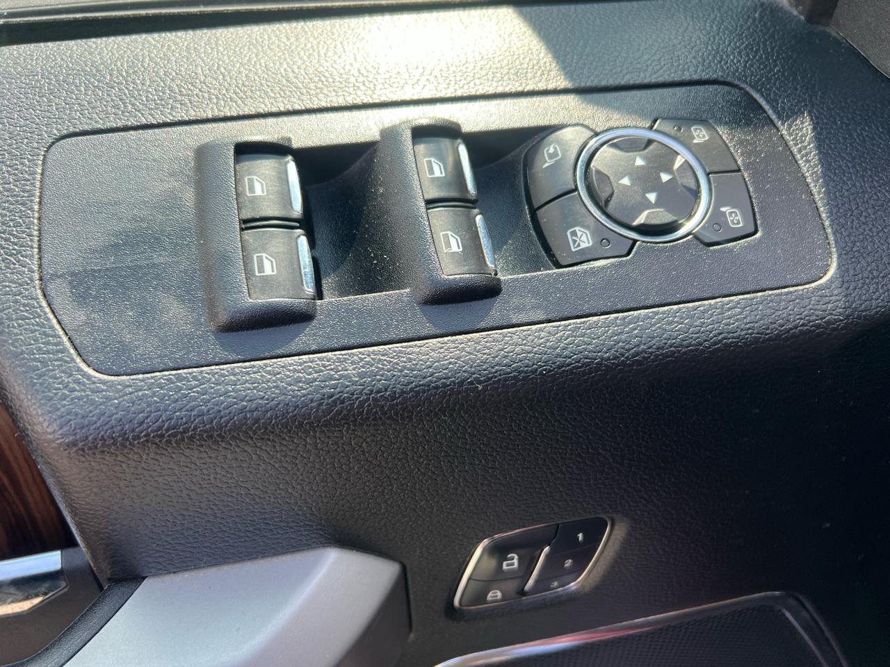 Ford F-150 4WD SuperCrew 139" Lariat 2016
