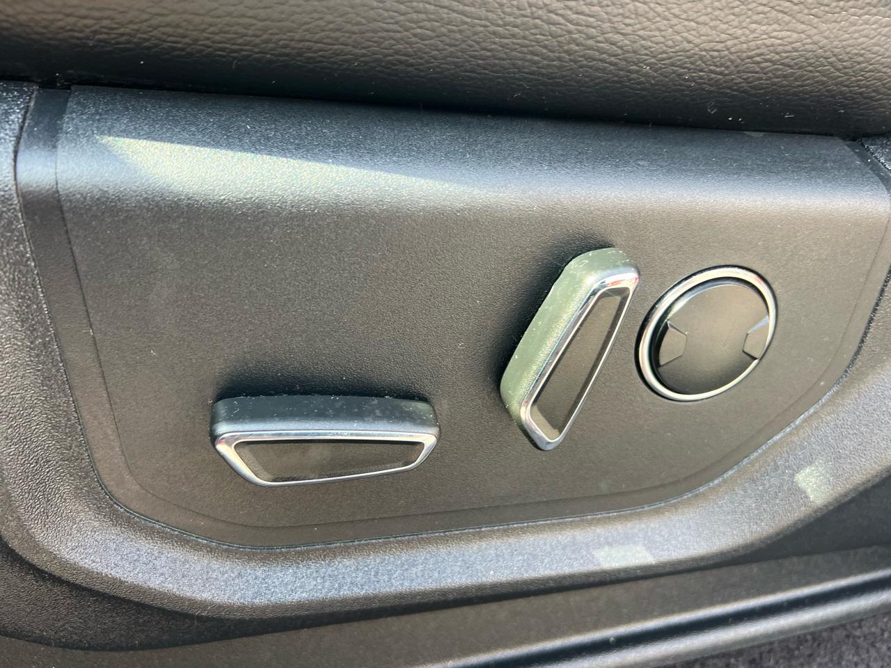 Ford F-150 4WD SuperCrew 139" Lariat 2016