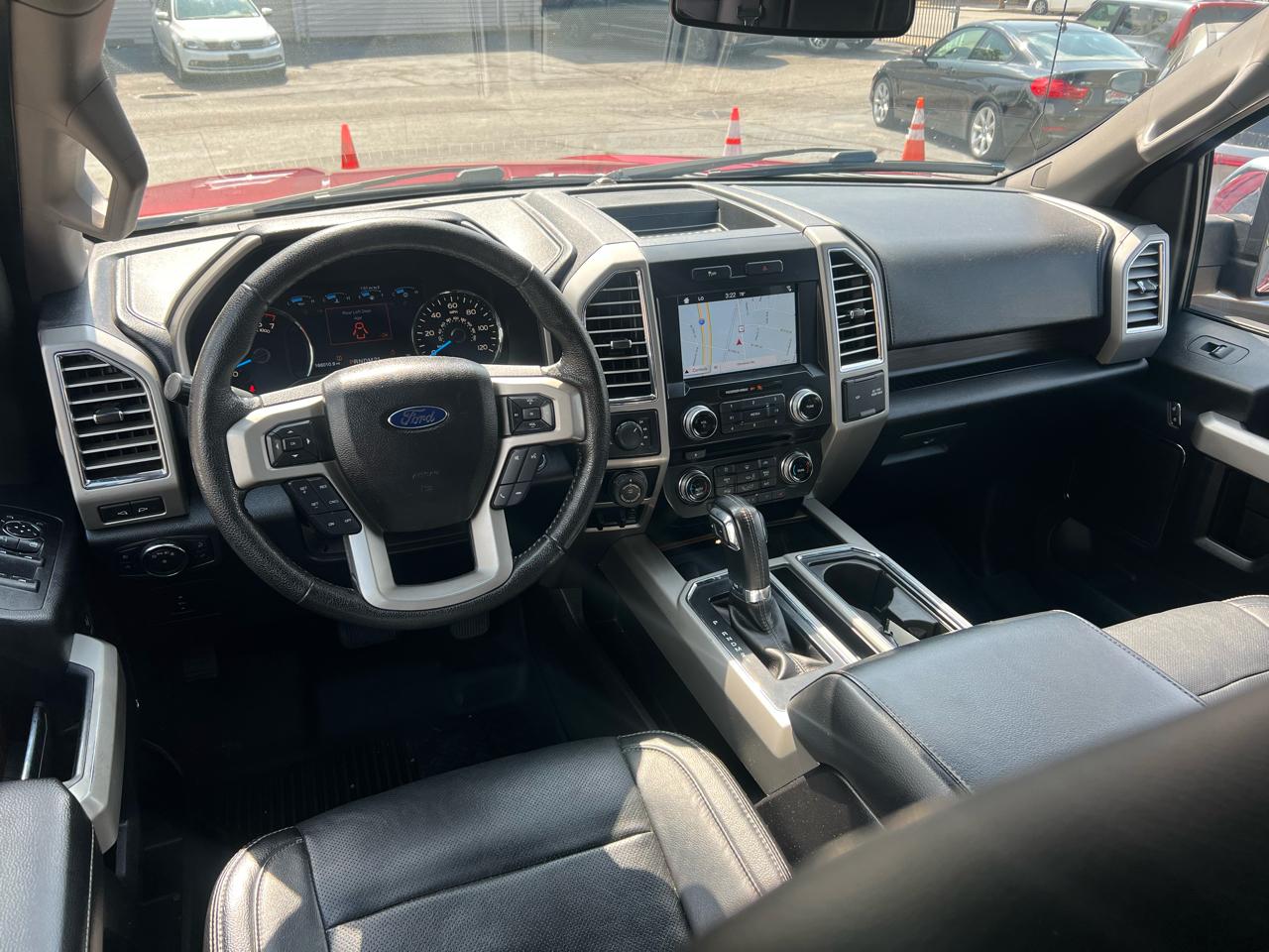 Ford F-150 4WD SuperCrew 139" Lariat 2016