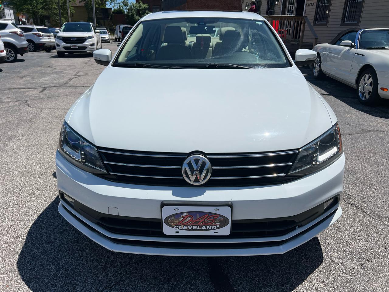 Volkswagen Jetta Sedan 4dr Auto 1.8T SEL PZEV 2016