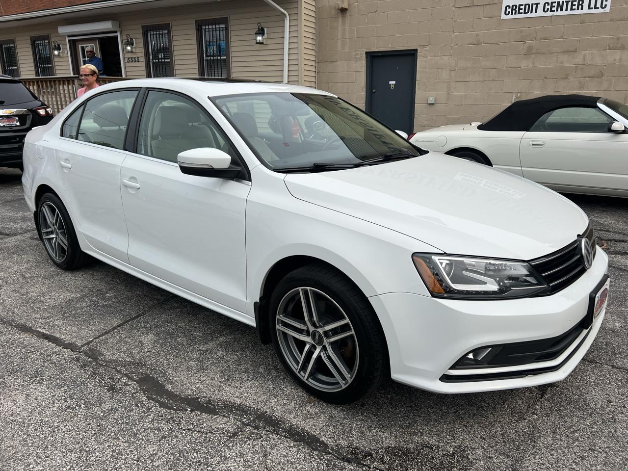 Volkswagen Jetta Sedan 4dr Auto 1.8T SEL PZEV 2016