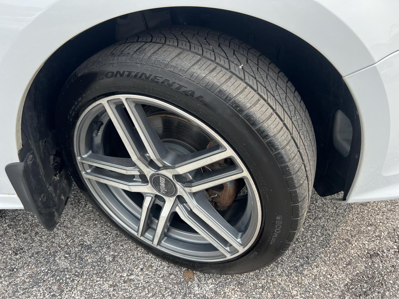 Volkswagen Jetta Sedan 4dr Auto 1.8T SEL PZEV 2016