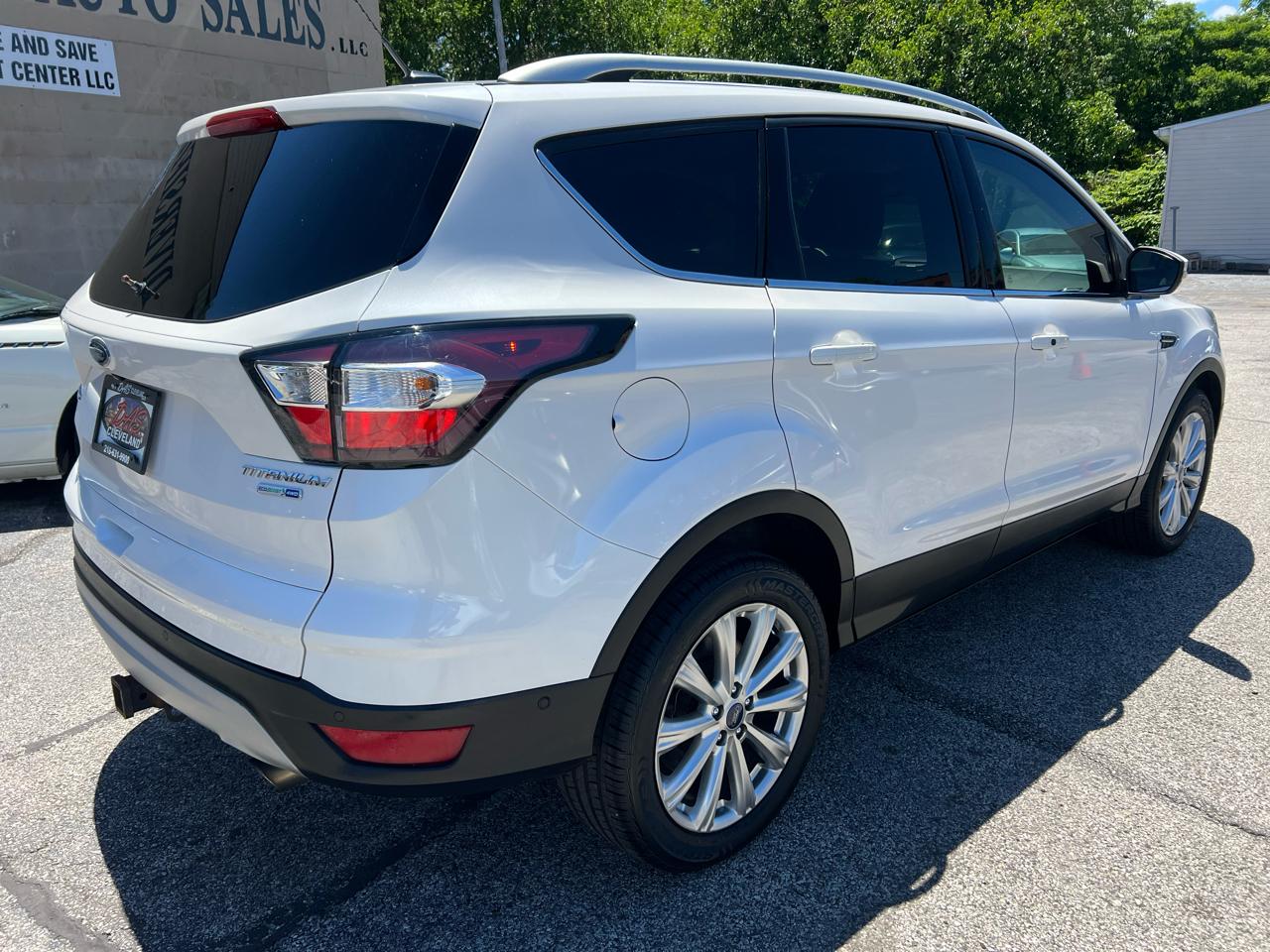 Ford Escape Titanium 4WD 2017