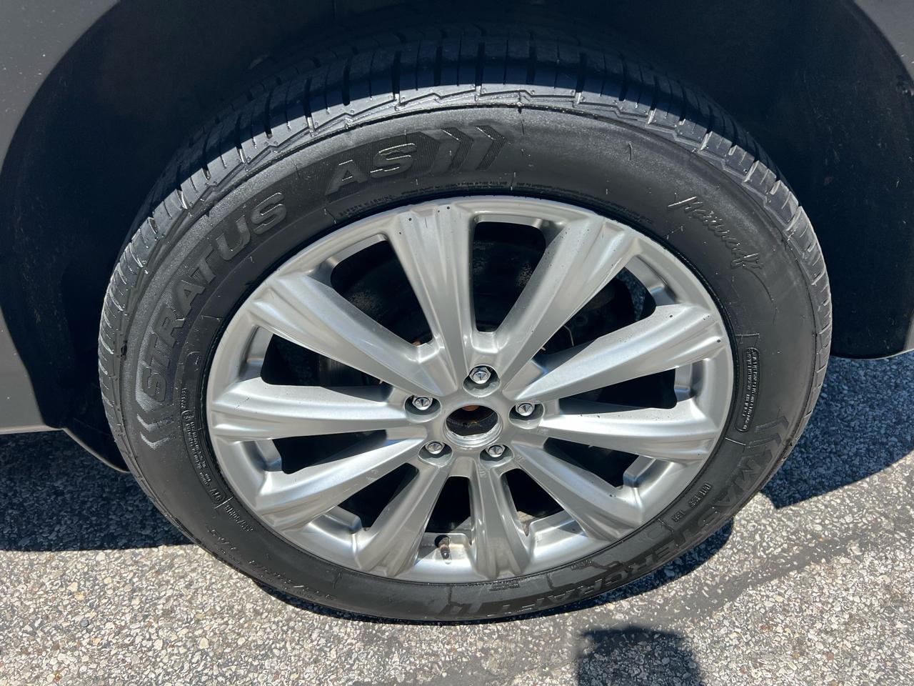 Ford Escape Titanium 4WD 2017