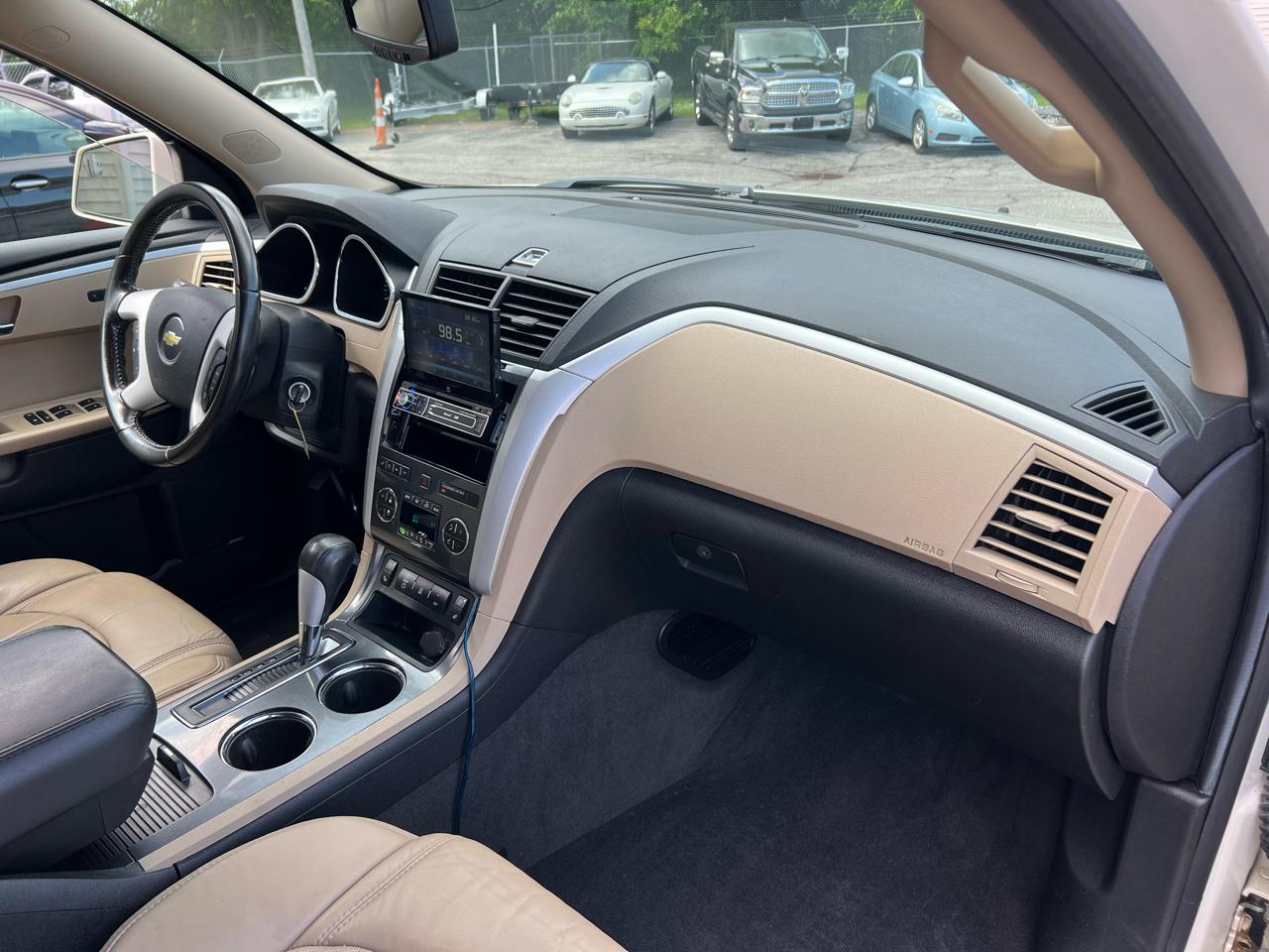 Chevrolet Traverse LTZ 2012