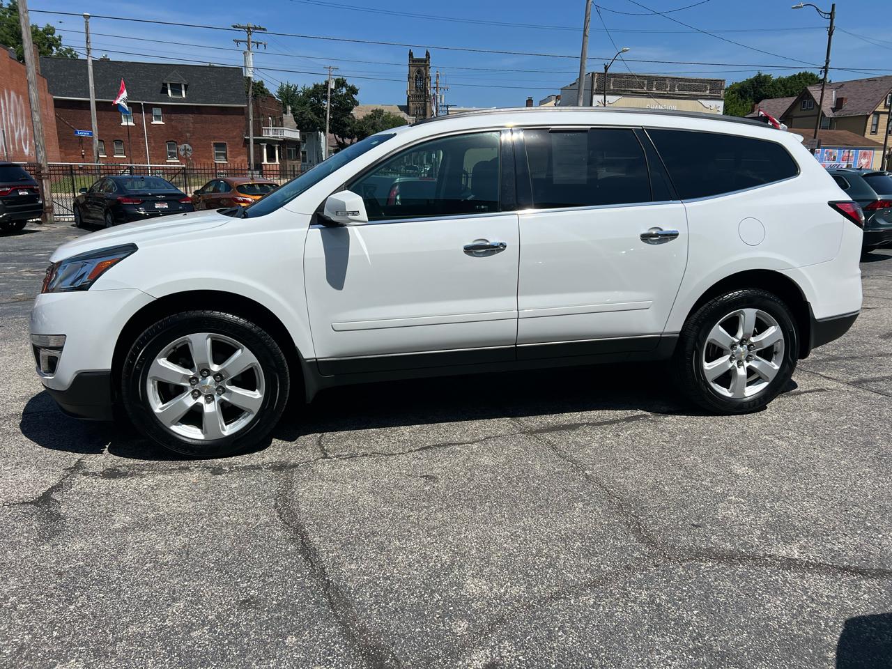 Chevrolet Traverse FWD 4dr LT w/1LT 2017