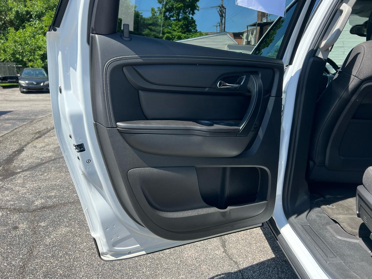 Chevrolet Traverse FWD 4dr LT w/1LT 2017