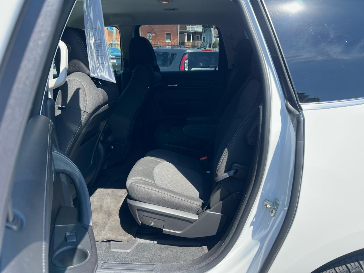 Chevrolet Traverse FWD 4dr LT w/1LT 2017