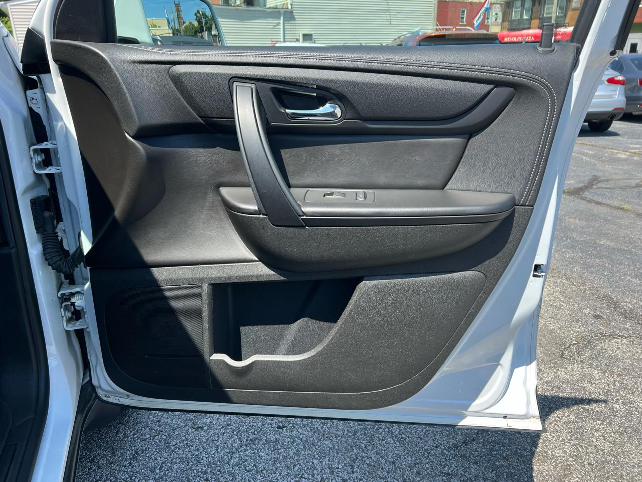 Chevrolet Traverse FWD 4dr LT w/1LT 2017
