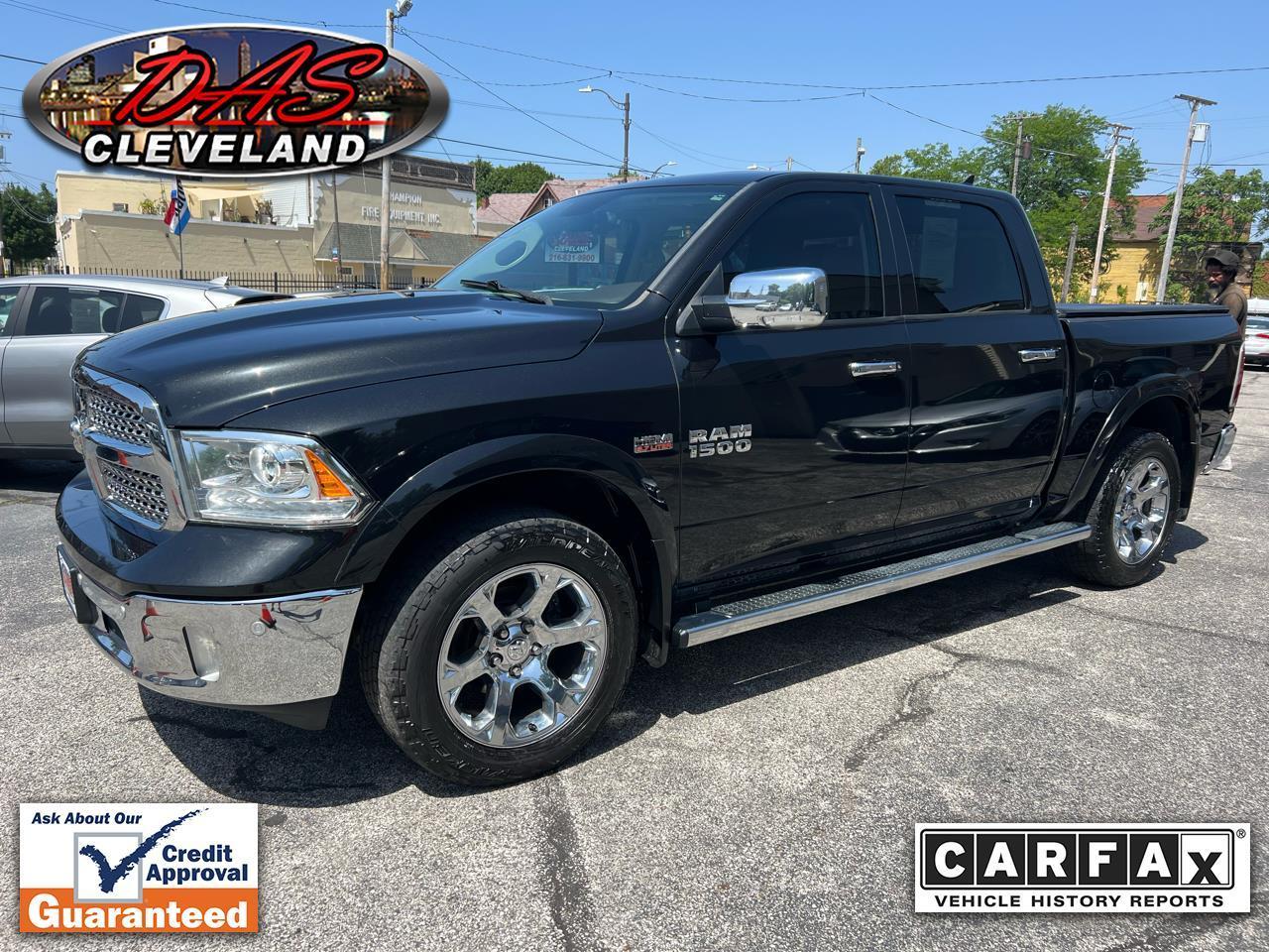 2018 RAM 1500 Laramie 4x4 Crew Cab 5'7's photo