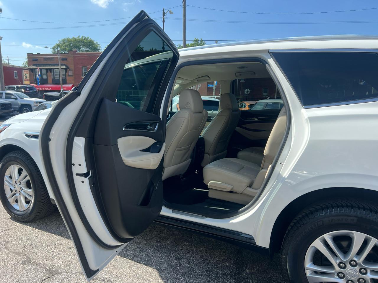 Buick Enclave AWD 4dr Essence 2019