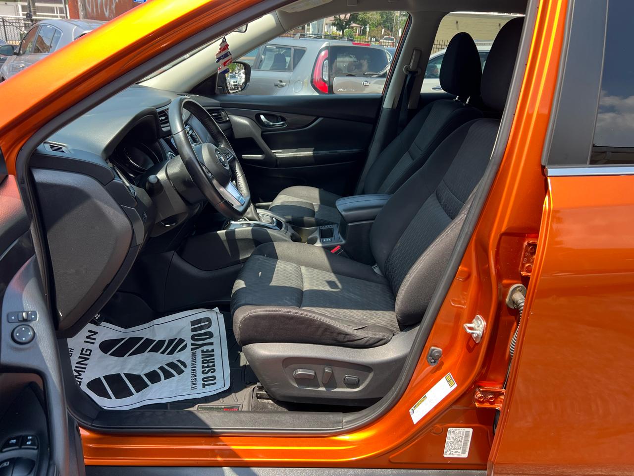 Nissan Rogue AWD SV 2020
