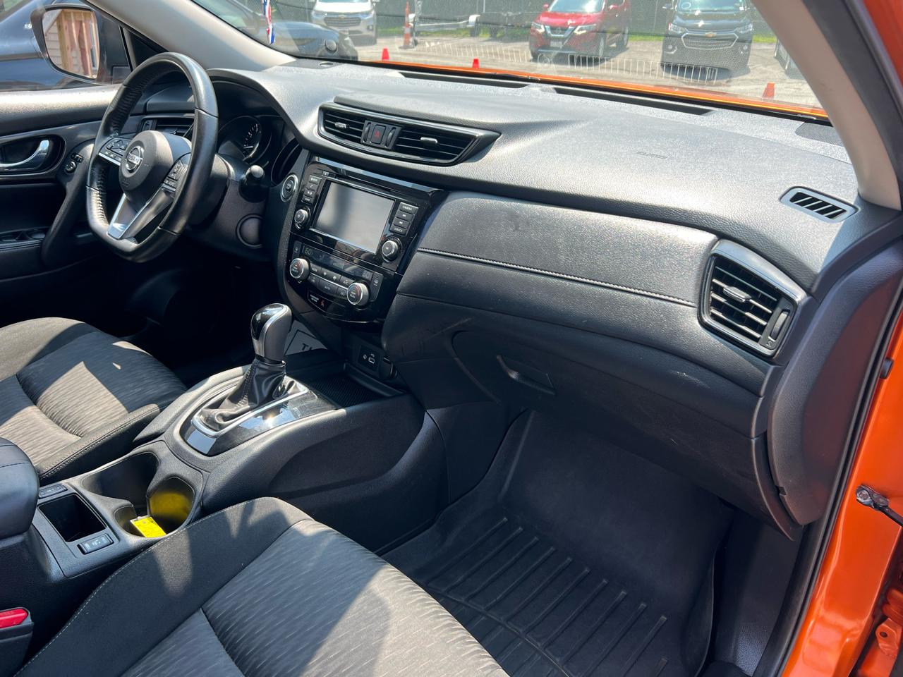 Nissan Rogue AWD SV 2020