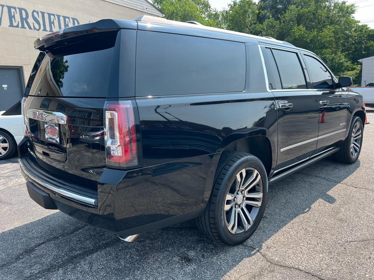 GMC Yukon XL 4WD 4dr Denali 2018