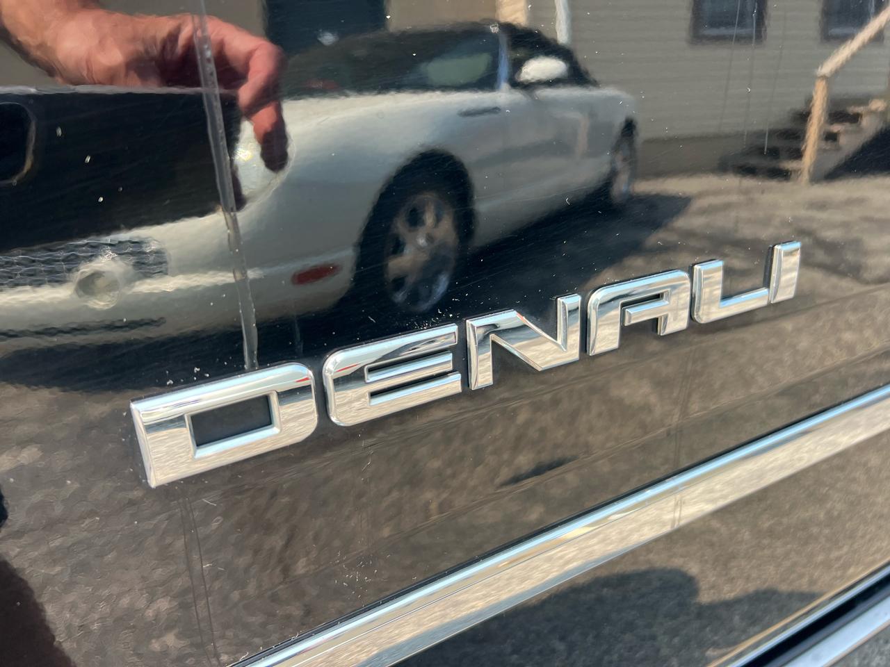 GMC Yukon XL 4WD 4dr Denali 2018