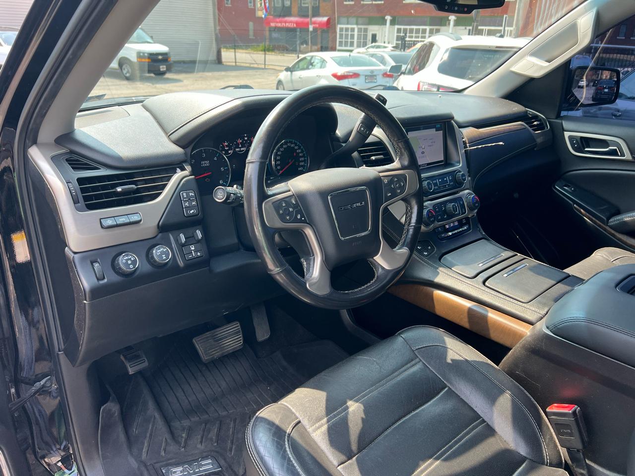 GMC Yukon XL 4WD 4dr Denali 2018