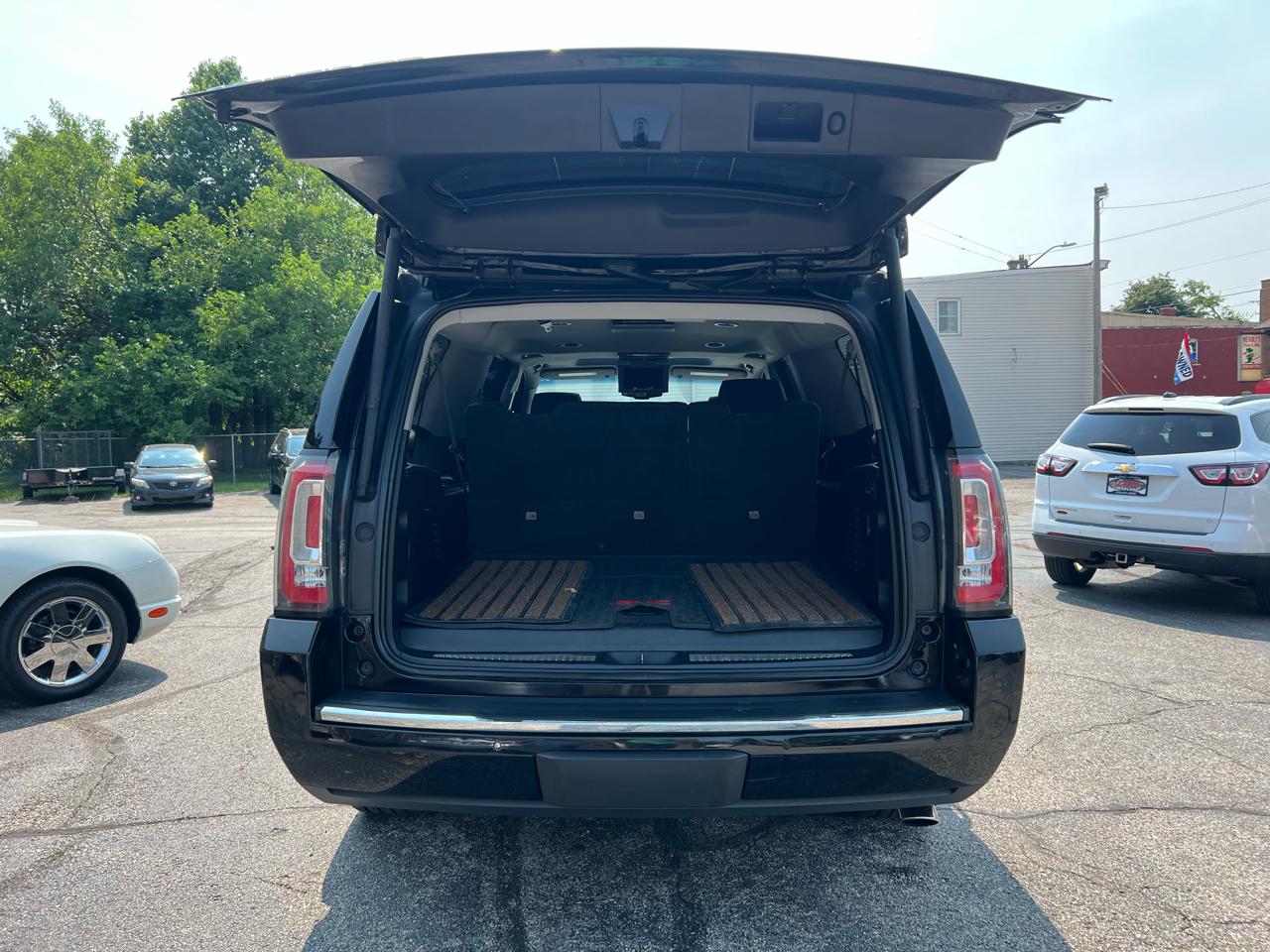 GMC Yukon XL 4WD 4dr Denali 2018