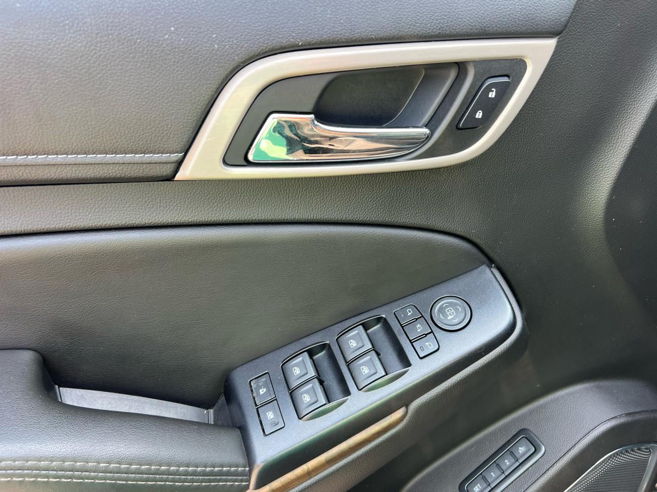 GMC Yukon XL 4WD 4dr Denali 2018